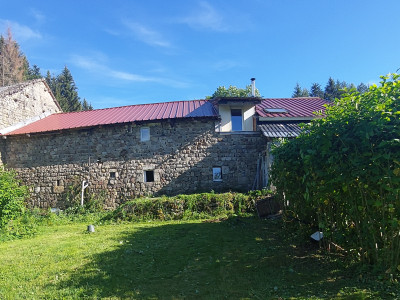 Vente maison pierre  plateau ardechois proximité lac d'Issarlés